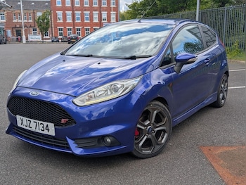 Used Ford Fiesta 2015 for sale - 78586406: Photo