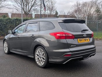 Used Ford Focus 2017 for sale - 77326223: Photo