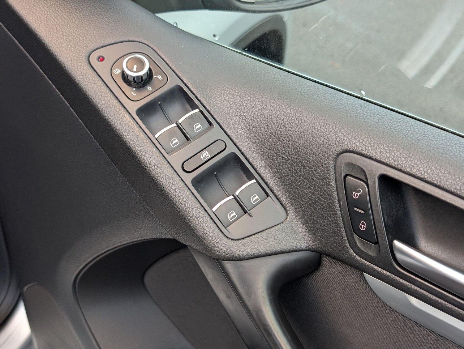 Used Volkswagen Tiguan 2014 for sale - 77326226: Photo 60