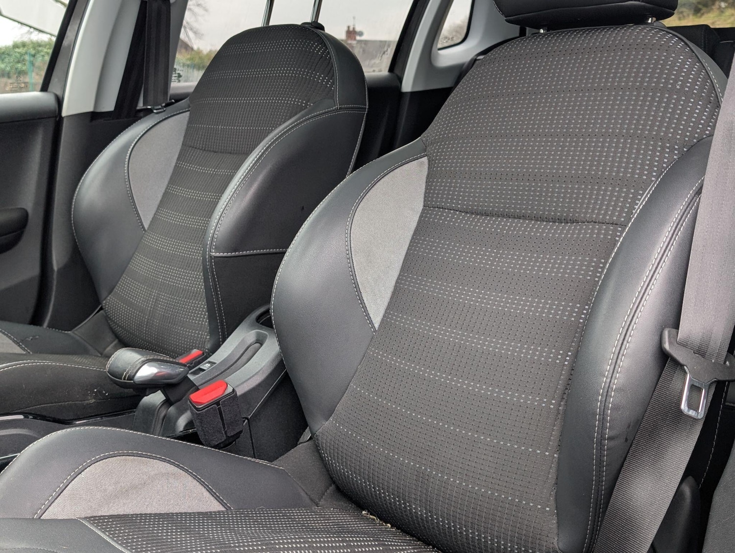 Used Peugeot 2008 2019 for sale - 77326235: Photo 13