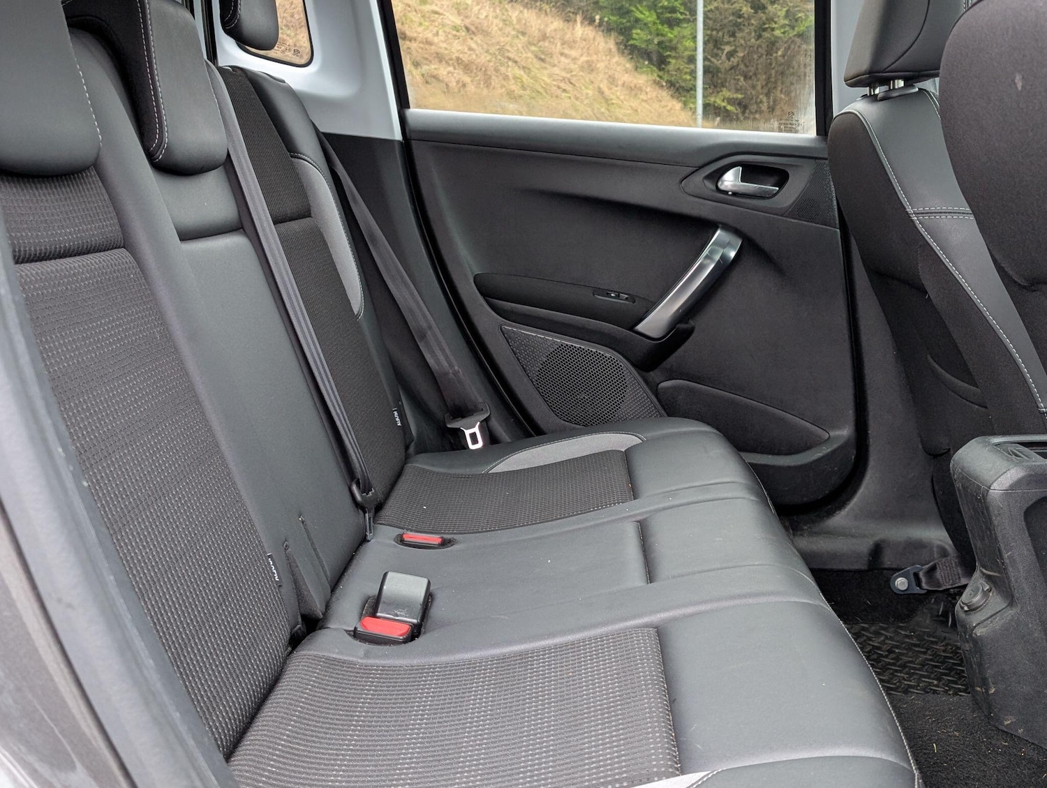 Used Peugeot 2008 2019 for sale - 77326235: Photo 26