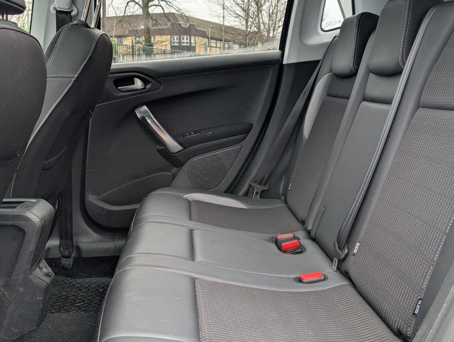 Used Peugeot 2008 2019 for sale - 77326235: Photo 28