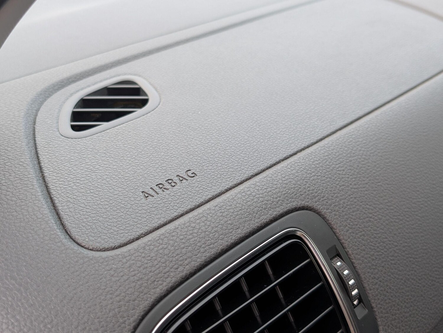 Used Volkswagen Polo for sale - 77574750: Photo 59