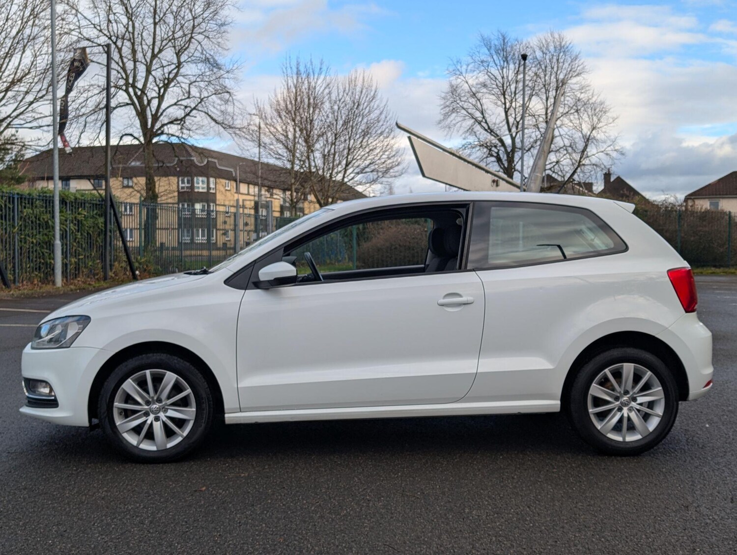 Used Volkswagen Polo for sale - 77574750: Photo 7