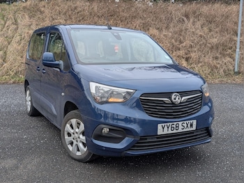 Used Vauxhall Combo Life 2019 for sale - 77599037: Photo