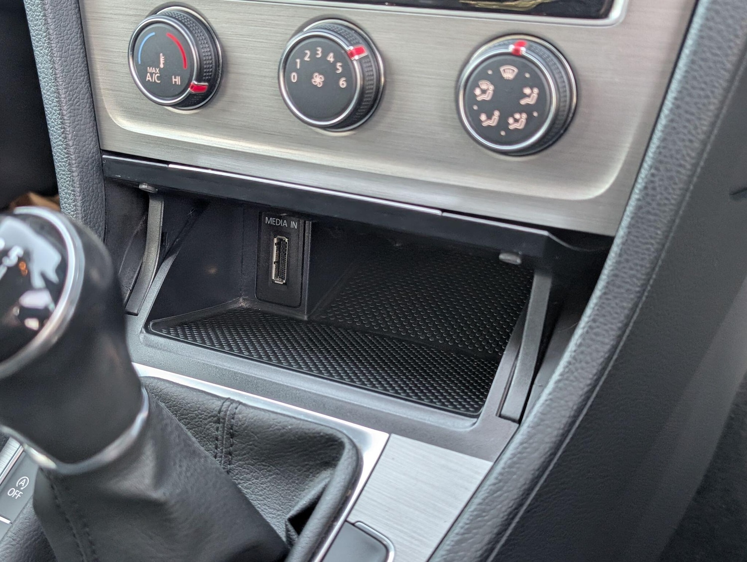 Used Volkswagen Golf for sale - 77326234: Photo 23