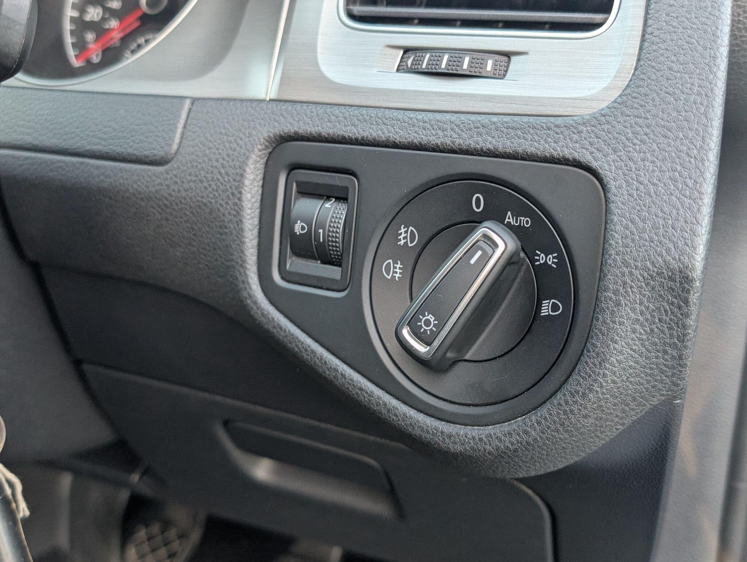 Used Volkswagen Golf for sale - 77326234: Photo 50