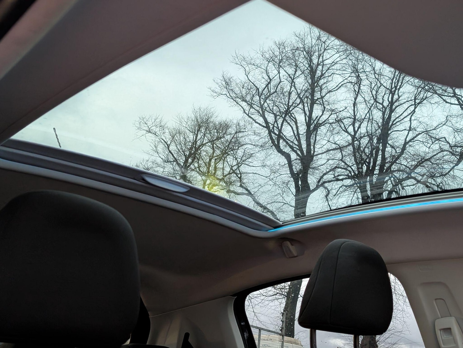 Used Peugeot 208 2014 for sale - 77326207: Photo 16