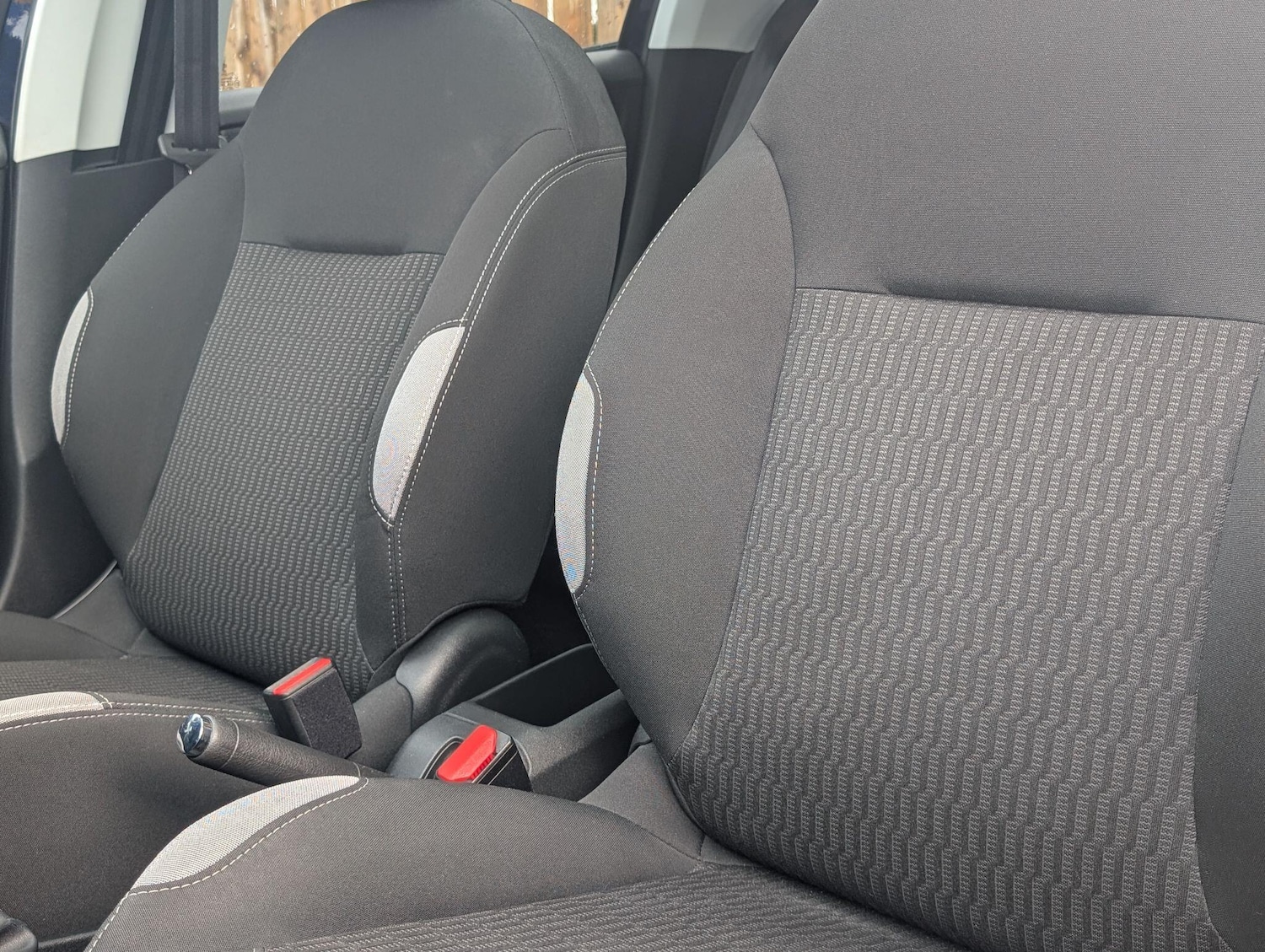 Used Peugeot 208 2014 for sale - 77326207: Photo 25