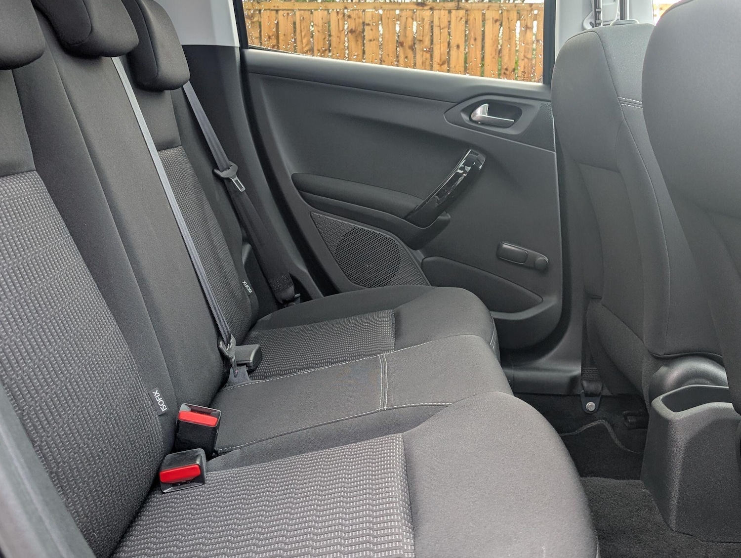 Used Peugeot 208 2014 for sale - 77326207: Photo 31