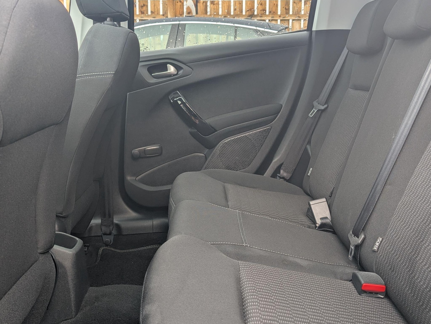 Used Peugeot 208 2014 for sale - 77326207: Photo 35