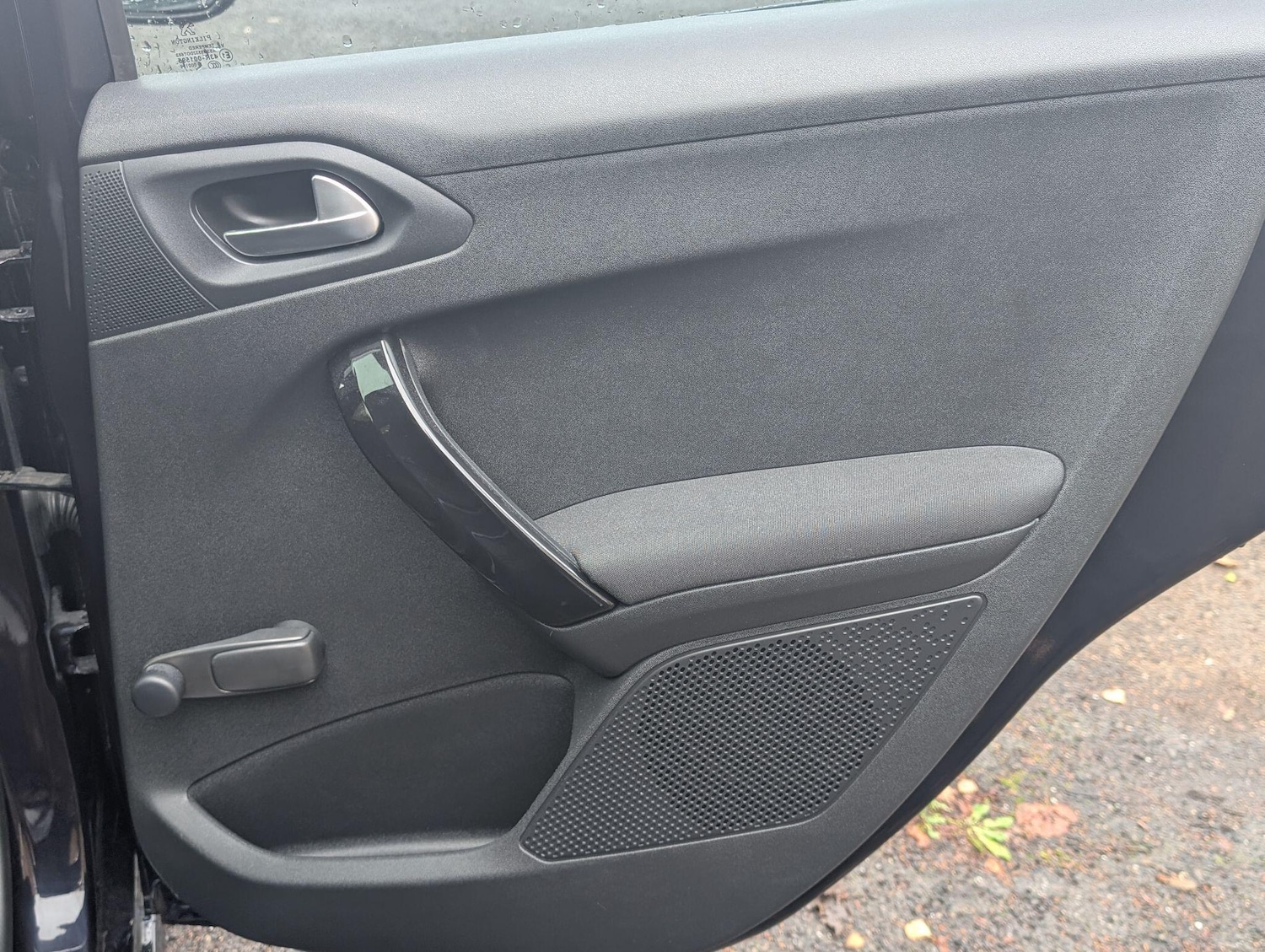 Used Peugeot 208 2014 for sale - 77326207: Photo 55