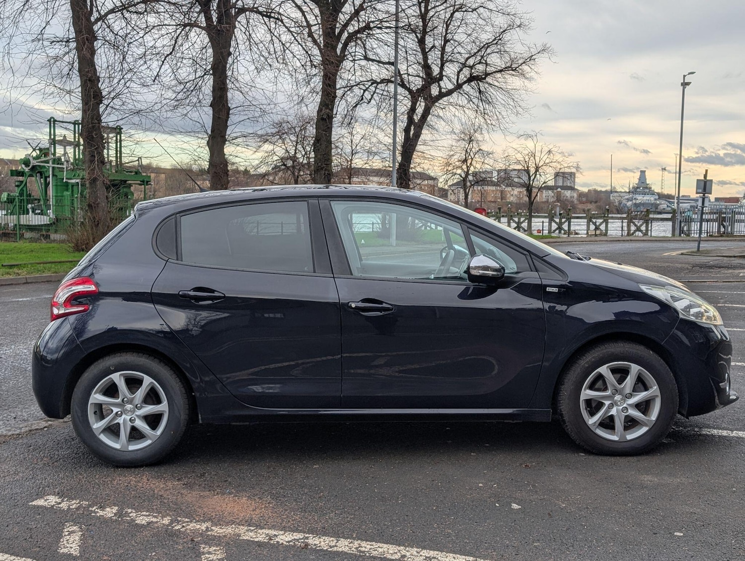 Used Peugeot 208 2014 for sale - 77326207: Photo 9