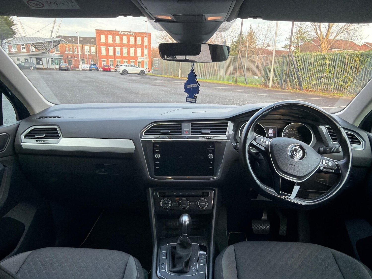 Used Volkswagen Tiguan for sale - 77326225: Photo 13