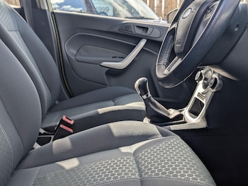 Used Ford Fiesta 2010 for sale - 78204776: Photo