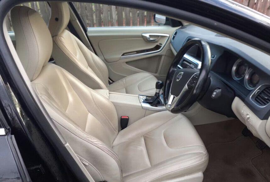 Used Volvo V60 2012 for sale - 77331933: Photo 5