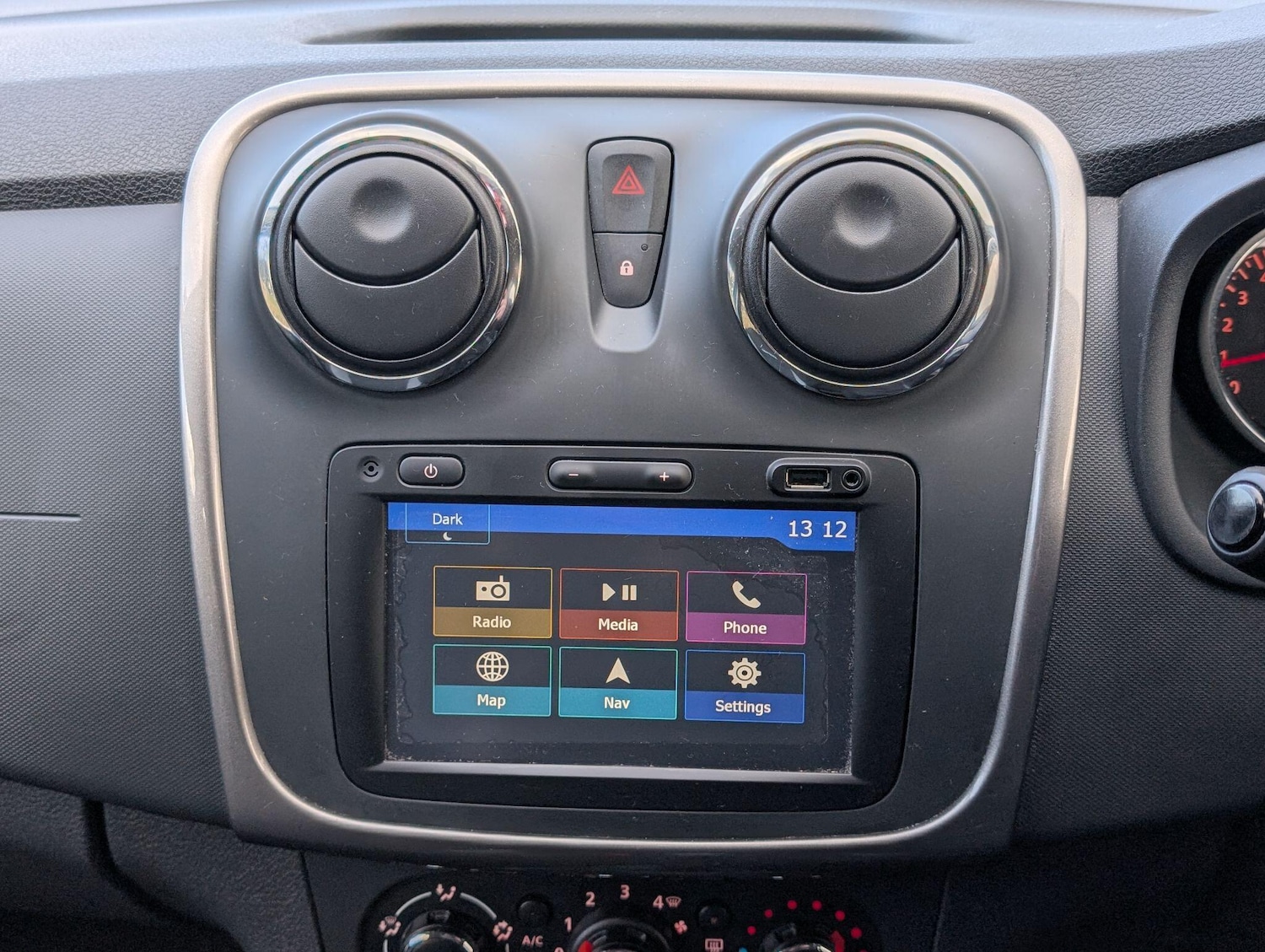 Used Dacia Sandero Stepway for sale - 77326245: Photo 21