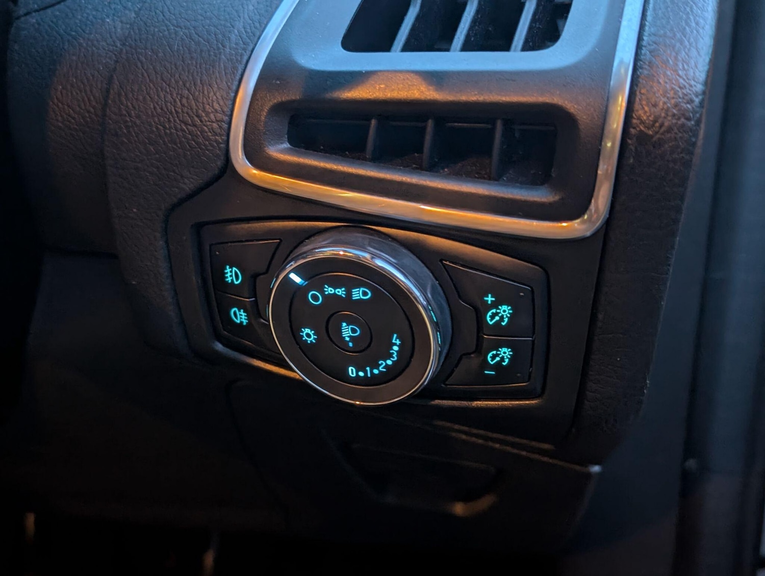 Used Ford Focus 2013 for sale - 77326237: Photo 11