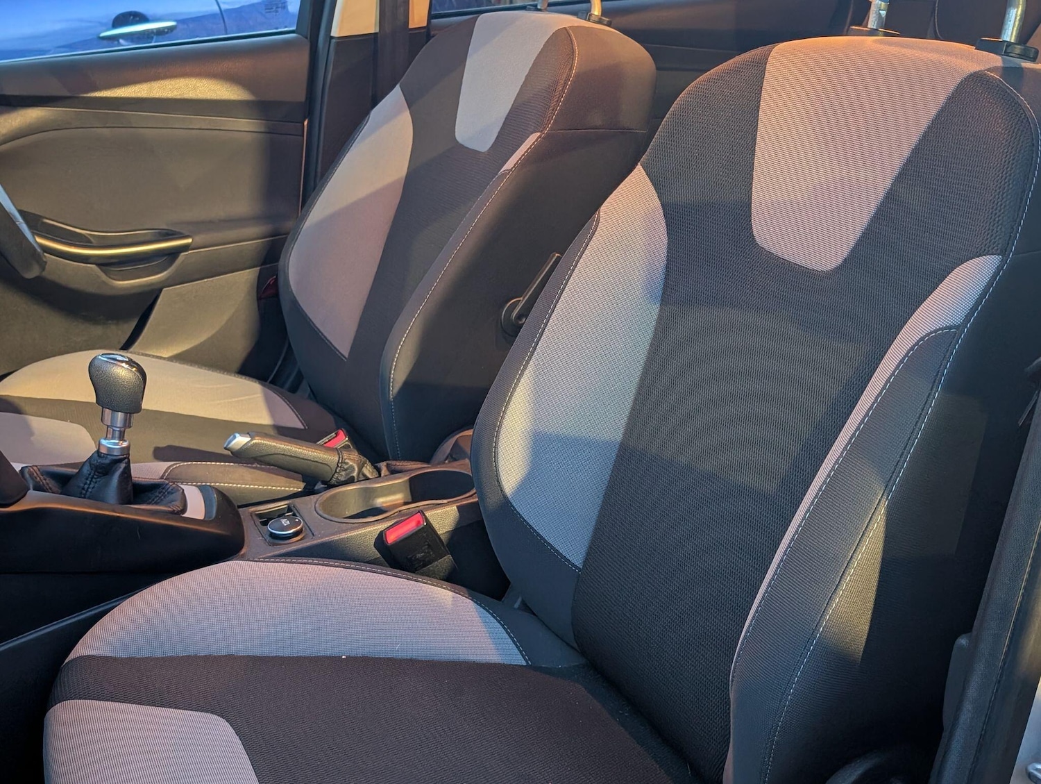 Used Ford Focus 2013 for sale - 77326237: Photo 4