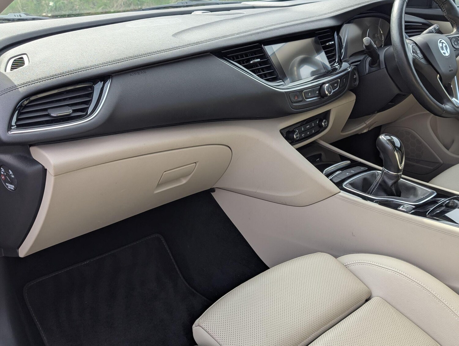 Used Vauxhall Insignia 2017 for sale - 77646034: Photo 26