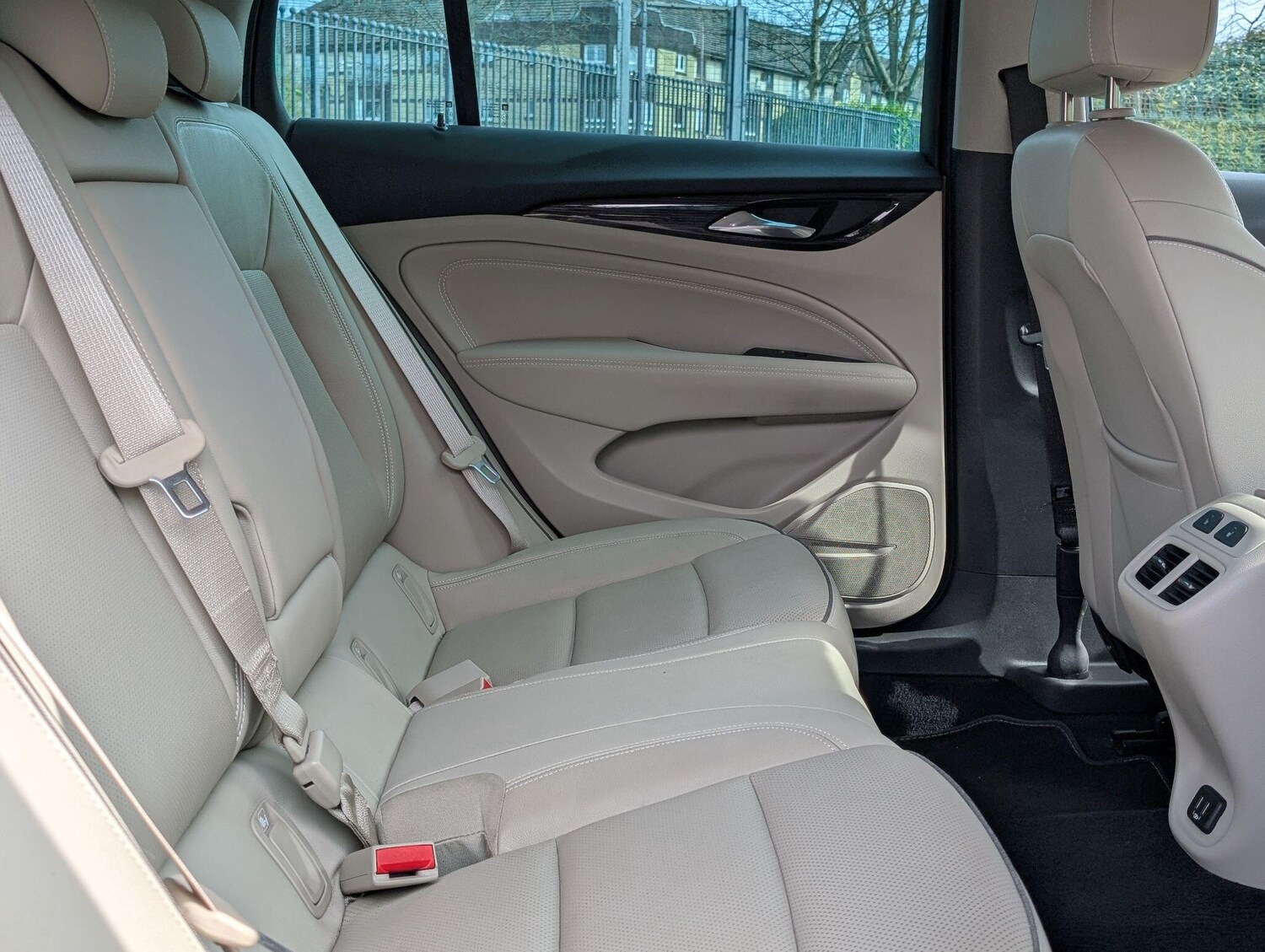 Used Vauxhall Insignia 2017 for sale - 77646034: Photo 46