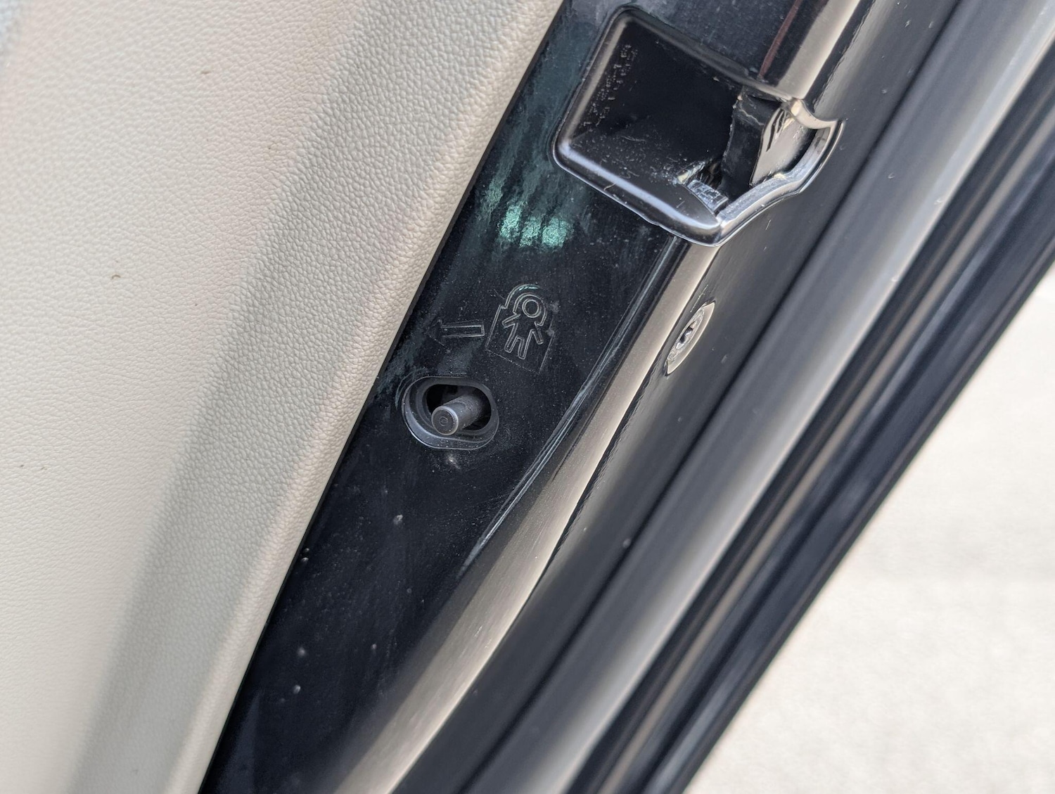 Used Vauxhall Insignia 2017 for sale - 77646034: Photo 76