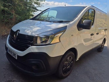Used Renault Trafic 2018 for sale - 79521373: Photo
