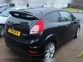 Used Ford Fiesta 2016 for sale - 77387300: Photo