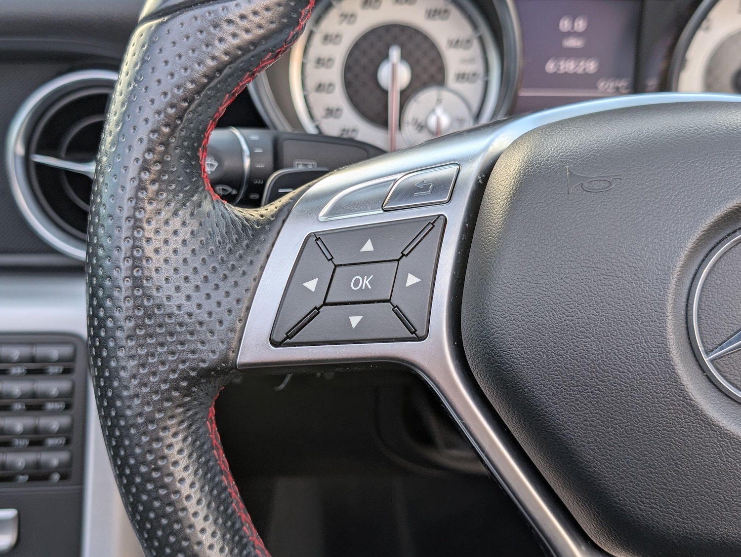 Used Mercedes-Benz SLK for sale - 77326209: Photo 42