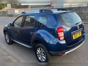 Used Dacia Duster 2017 for sale - 79622395: Photo