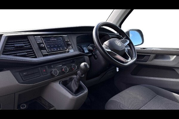 Used Volkswagen Transporter 2023 for sale - 76292780: Photo 4