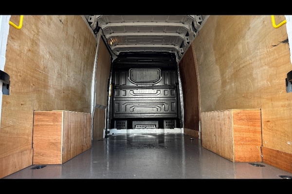 Used Volkswagen Crafter 2023 for sale - 76268086: Photo 7