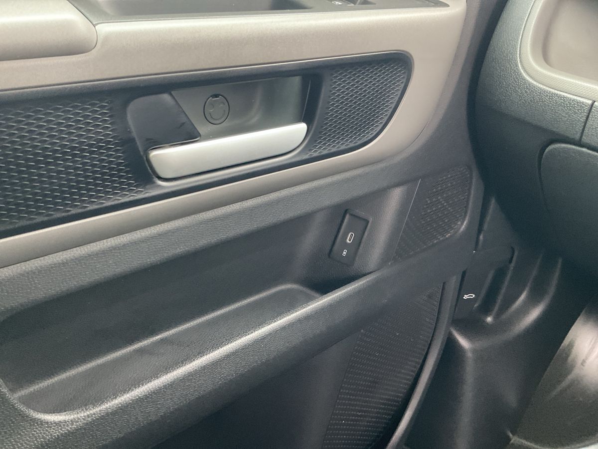 Used Volkswagen ID. Buzz Cargo 2023 for sale - 76119988: Photo 34