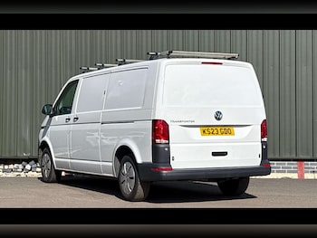 Used Volkswagen Transporter 2023 for sale - 76186160: Photo 2