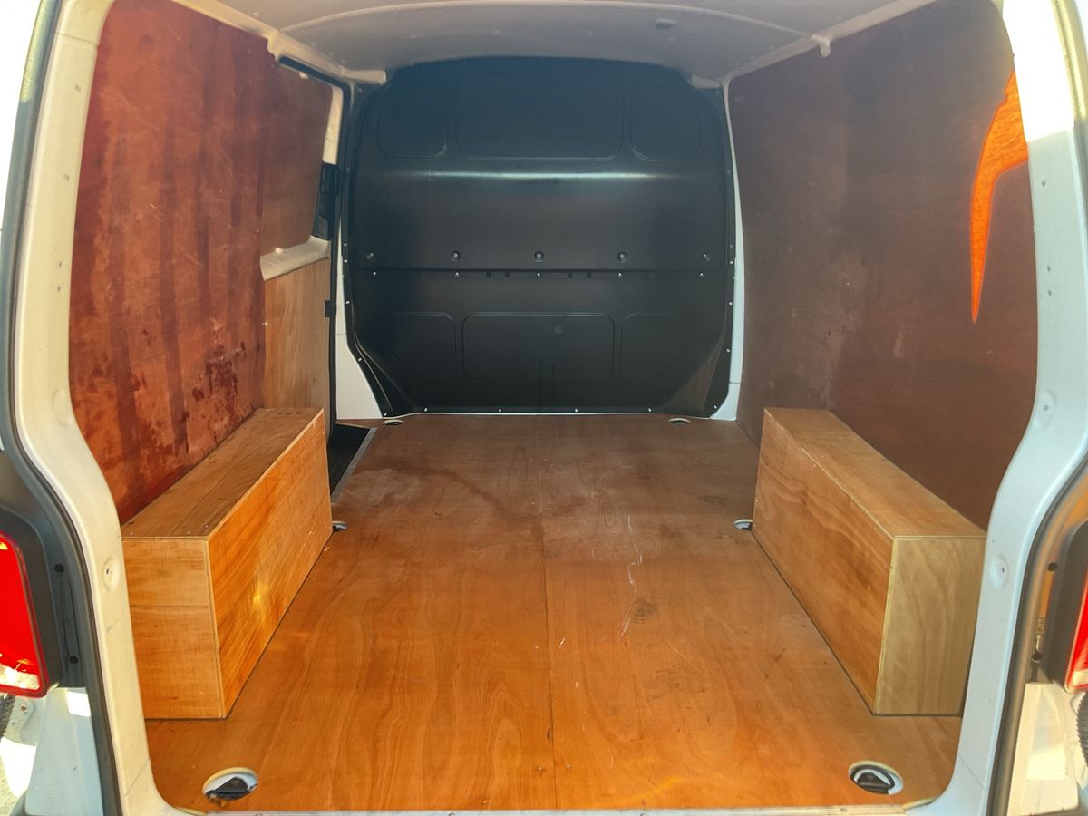 Used Volkswagen Transporter 2022 for sale - 76547511: Photo 11