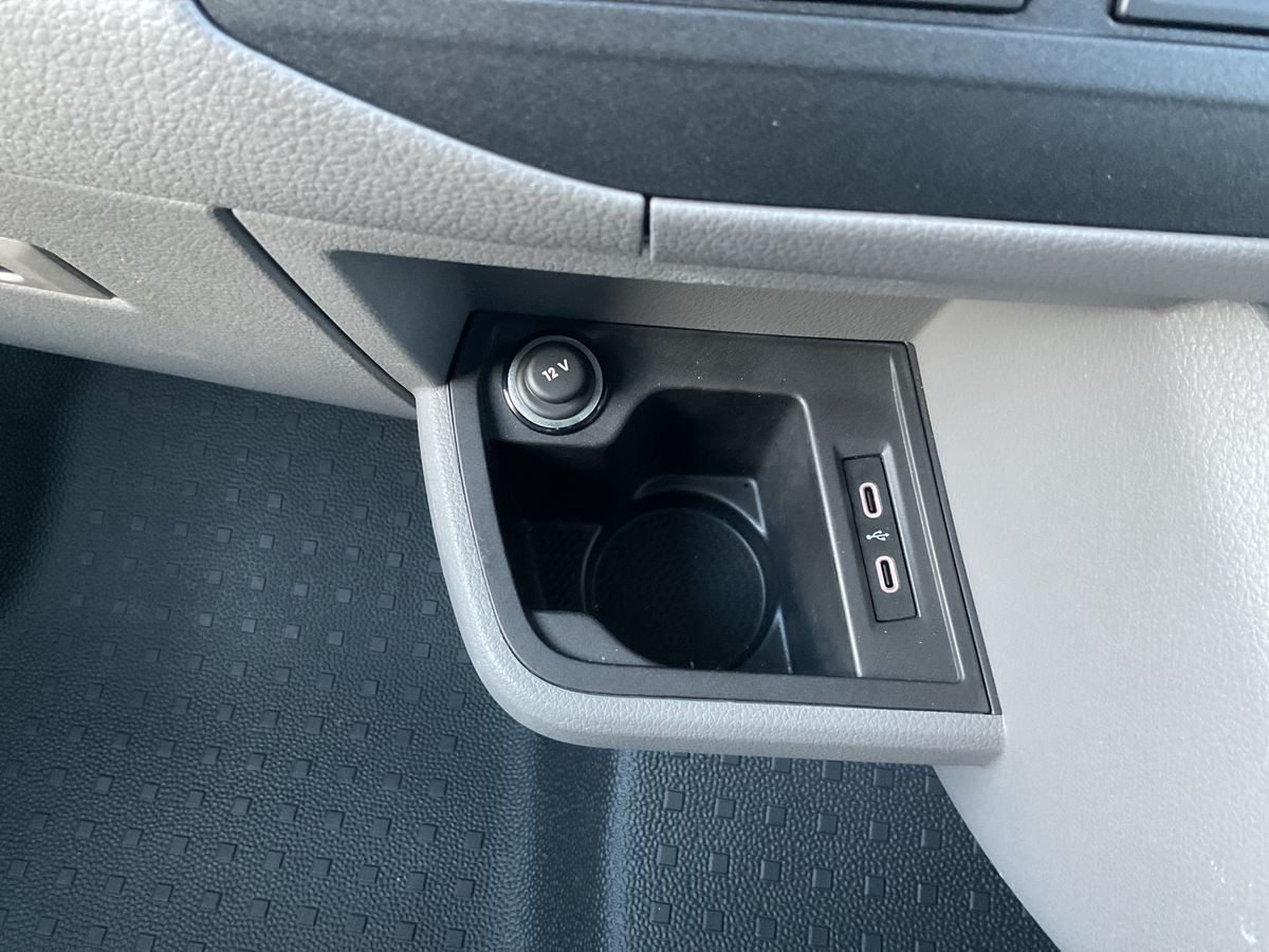 Used Volkswagen Transporter 2022 for sale - 76547511: Photo 29