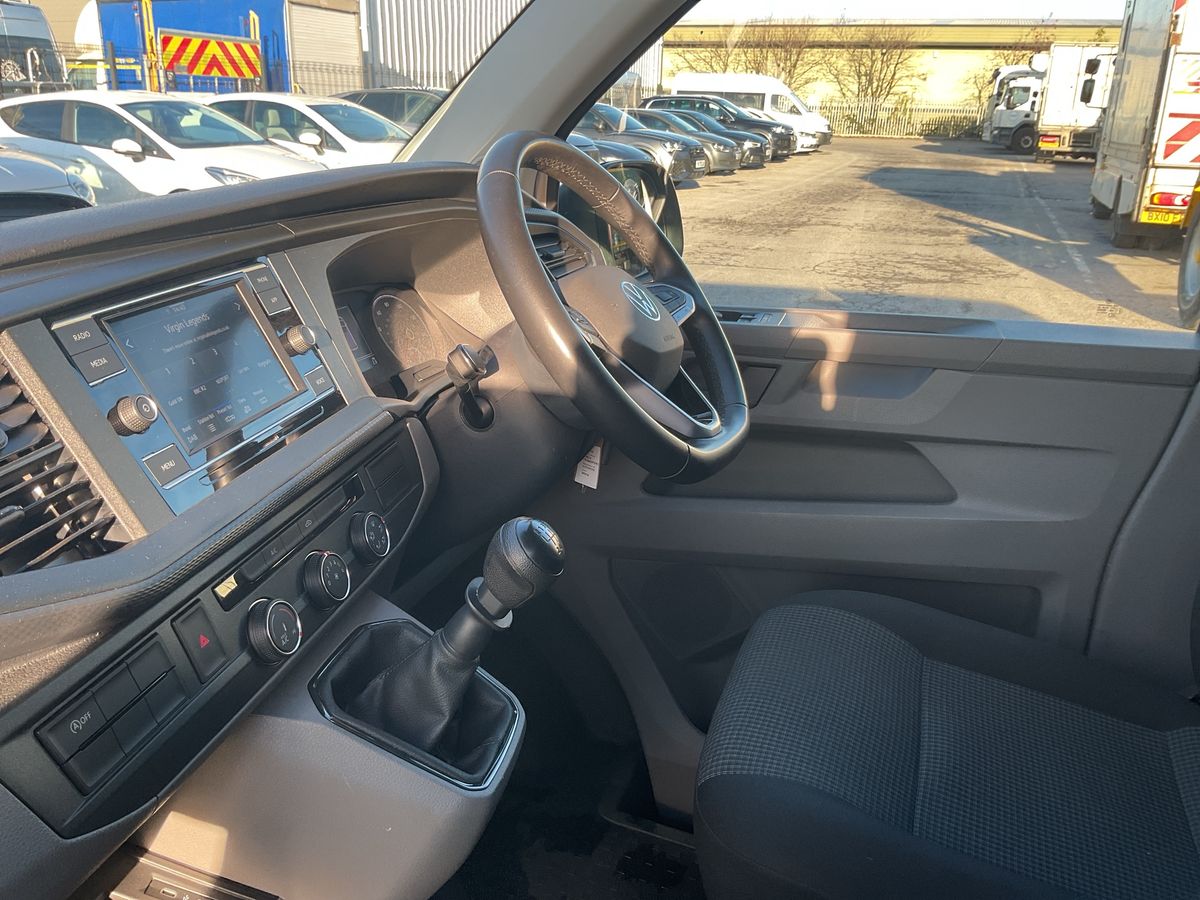 Used Volkswagen Transporter 2022 for sale - 76547511: Photo 8