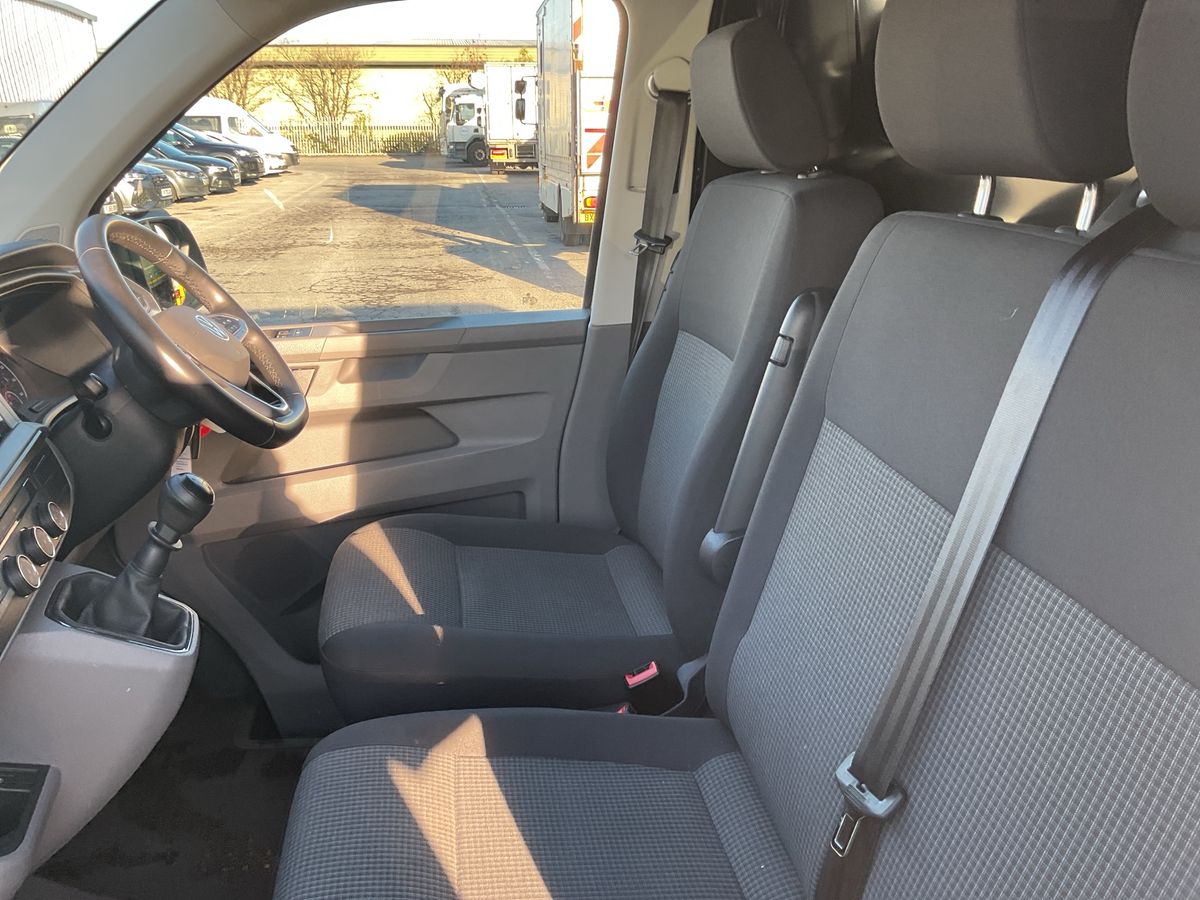 Used Volkswagen Transporter 2022 for sale - 76547511: Photo 9