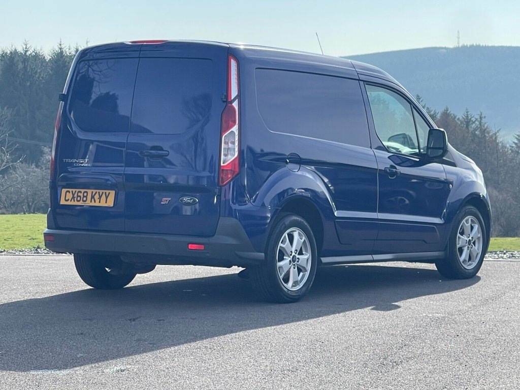 Used Ford Transit Connect 2018 for sale - 77820499: Photo 11