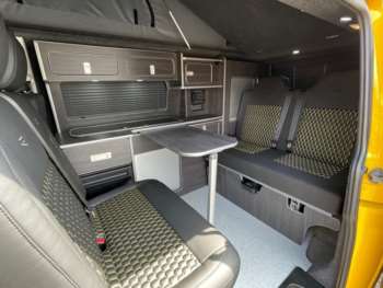 Used Volkswagen Transporter 2019 for sale - 74865799: Photo