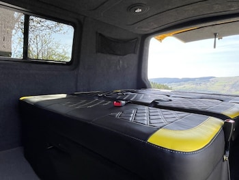 Used Volkswagen Transporter 2017 for sale - 78358542: Photo