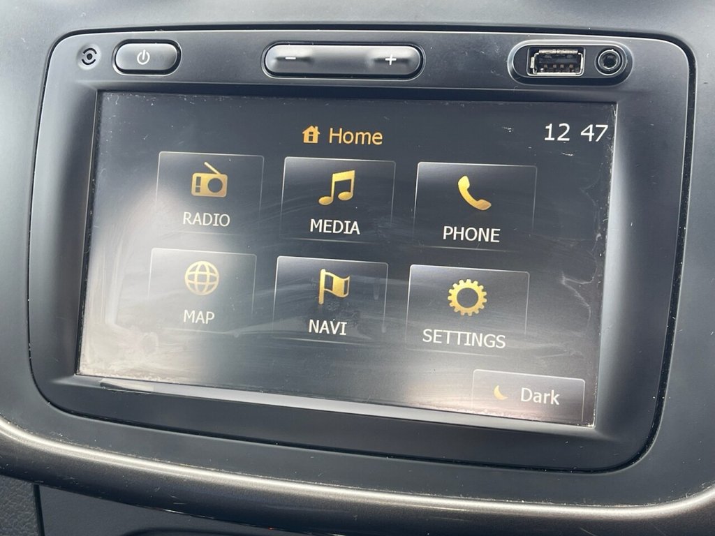 Used Dacia Sandero Stepway 2014 for sale - 77820819: Photo 11