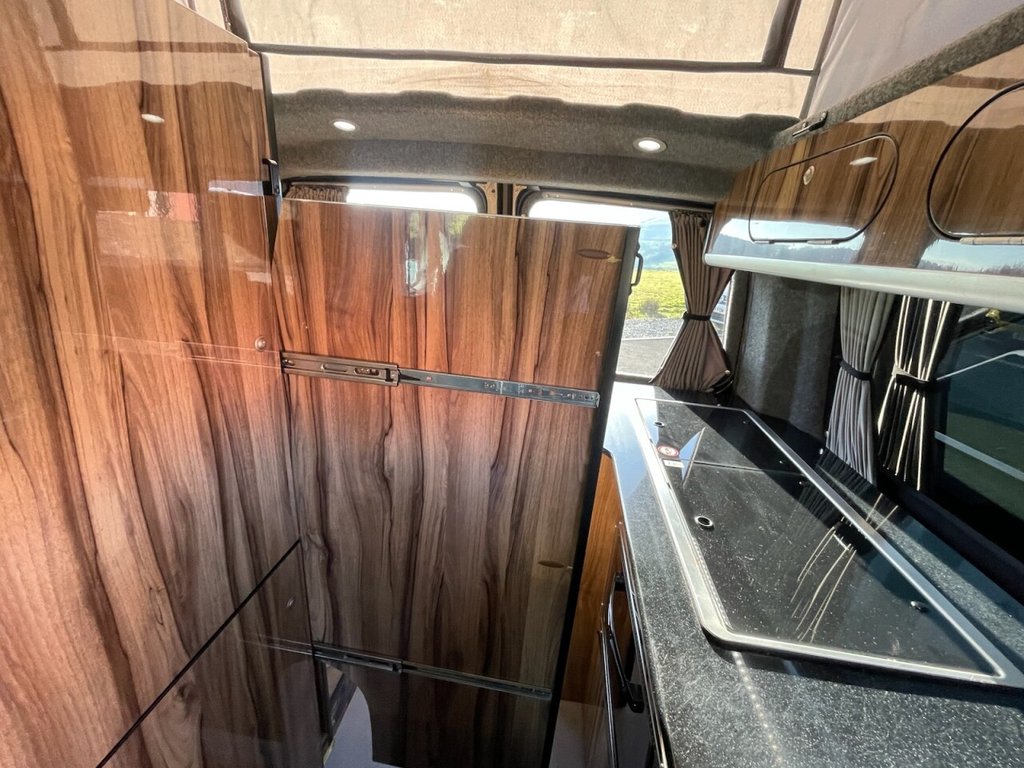 Used Volkswagen Transporter 2018 for sale - 76279380: Photo 10