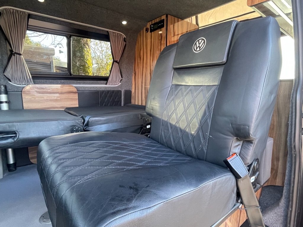 Used Volkswagen Transporter 2018 for sale - 76279380: Photo 19