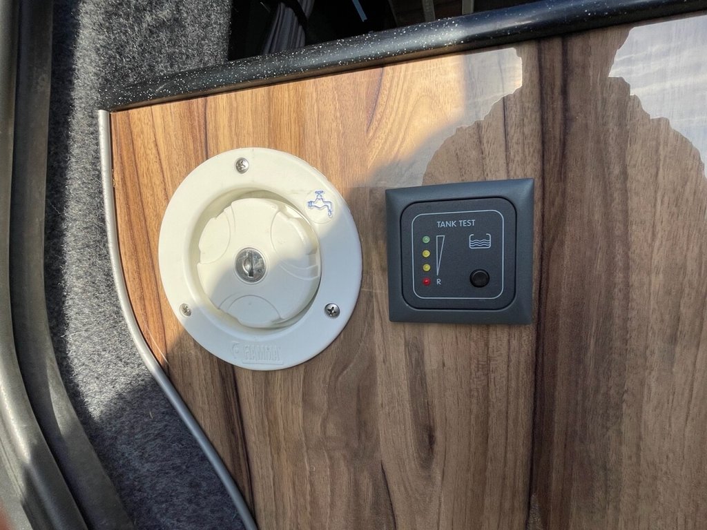 Used Volkswagen Transporter 2018 for sale - 76279380: Photo 27