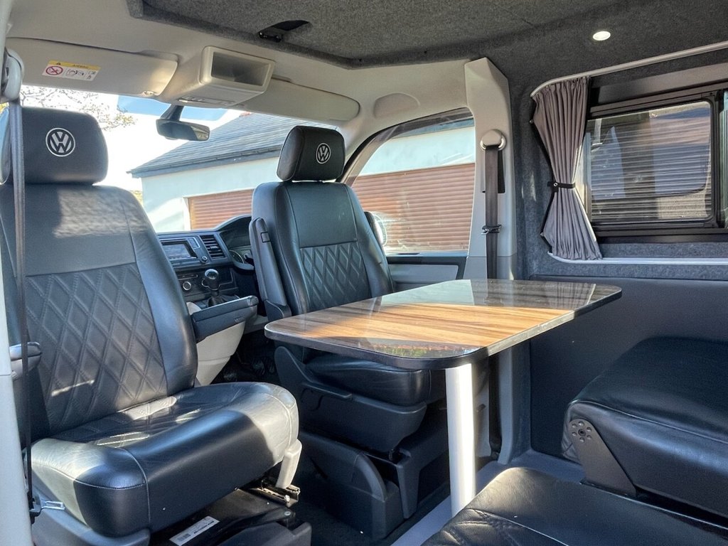 Used Volkswagen Transporter 2018 for sale - 76279380: Photo 40