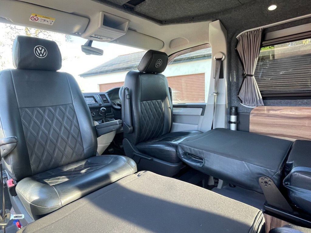 Used Volkswagen Transporter 2018 for sale - 76279380: Photo 7