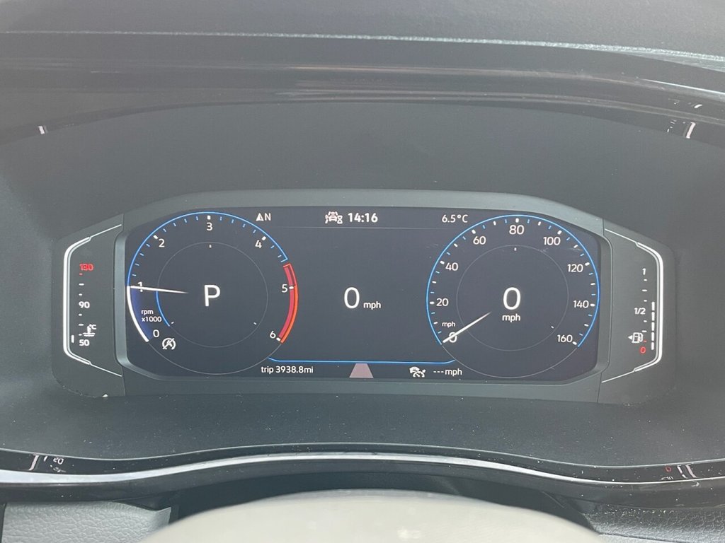 Used Volkswagen Transporter 2023 for sale - 76740322: Photo 10