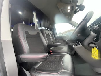 Used Volkswagen Transporter 2023 for sale - 76740322: Photo