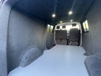 Used Volkswagen Transporter 2020 for sale - 79822646: Photo